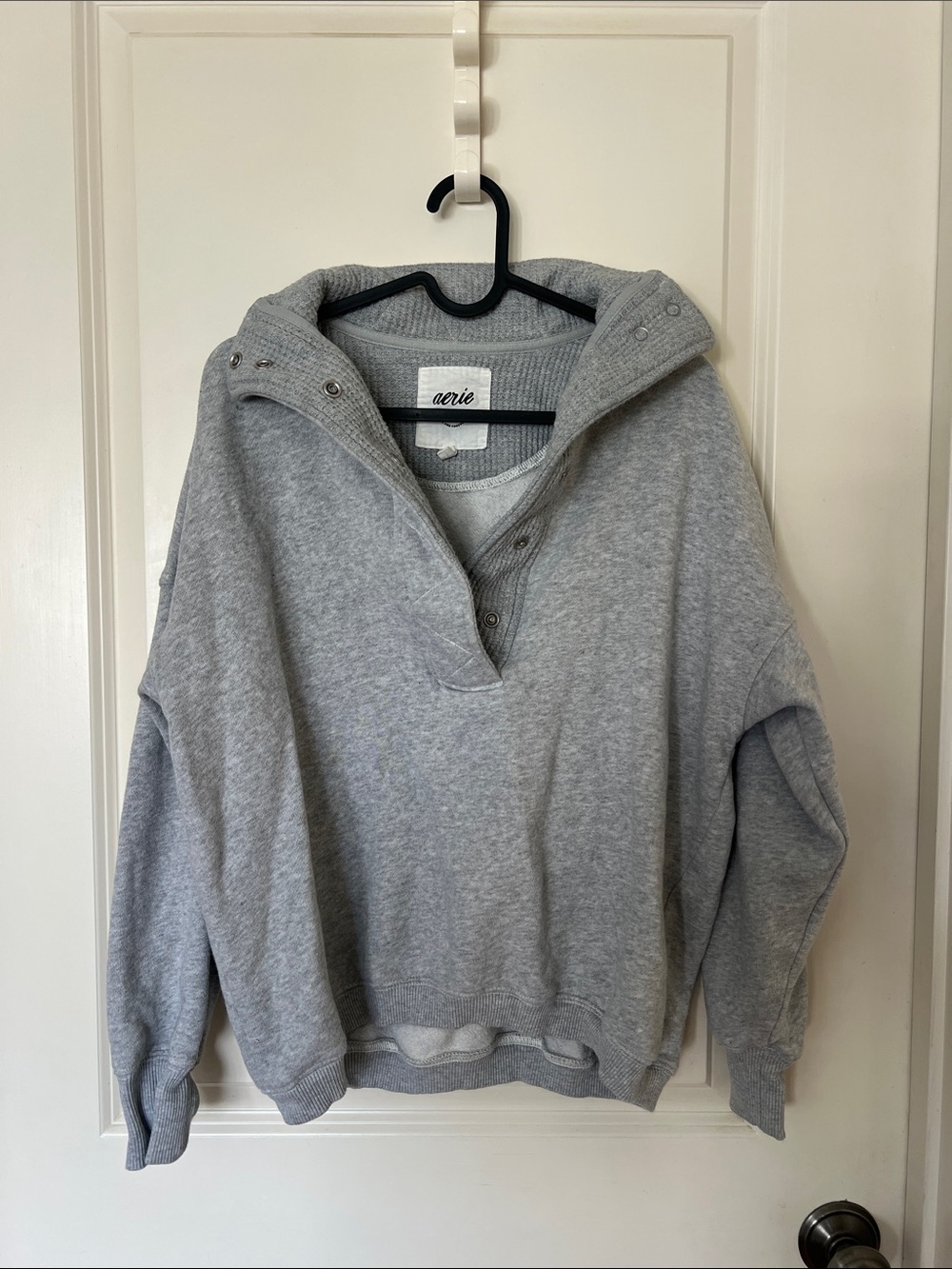 Grey Aerie Henley Pullover
